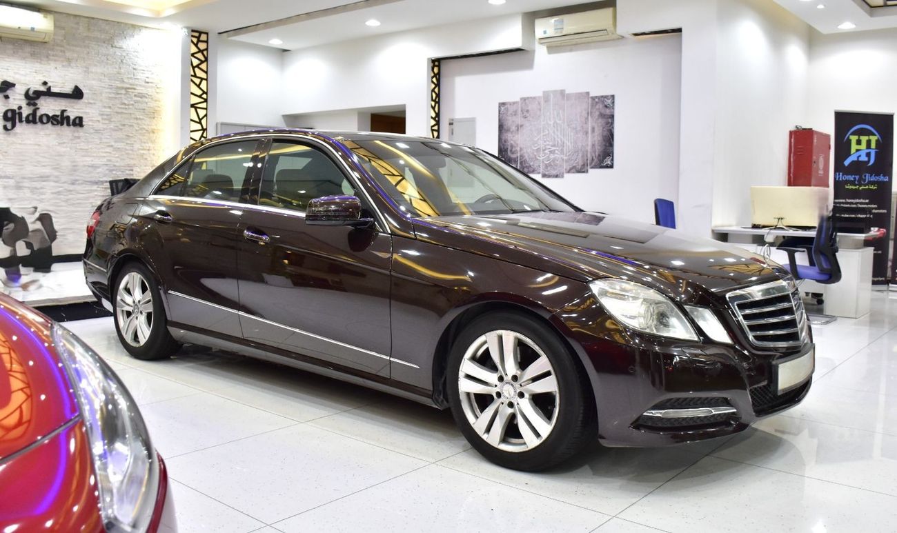 مرسيدس بنز E300 Mercedes Benz E300 ( 2011 Model ) in Burgundy Color GCC Specs