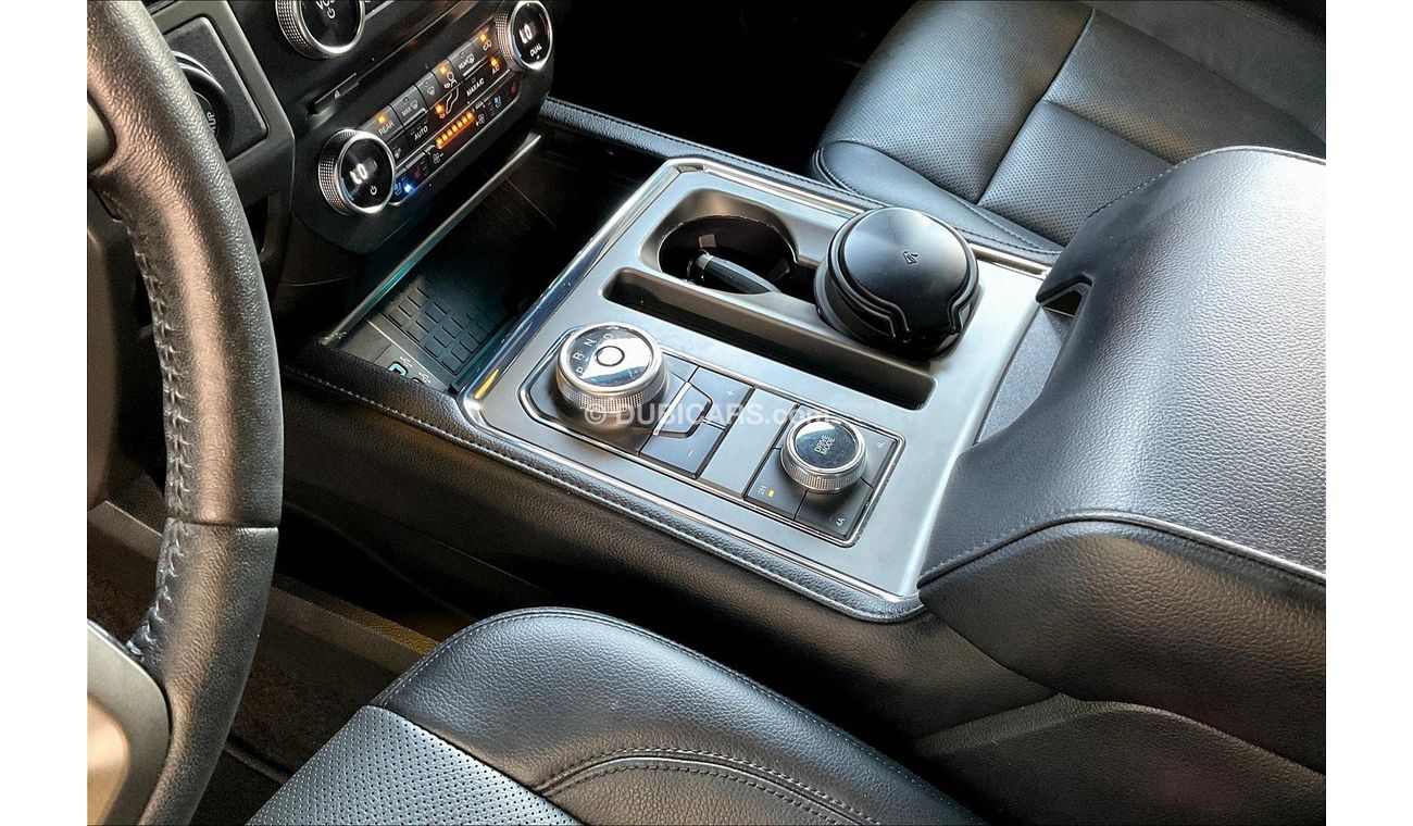 Ford Expedition XLT Premium