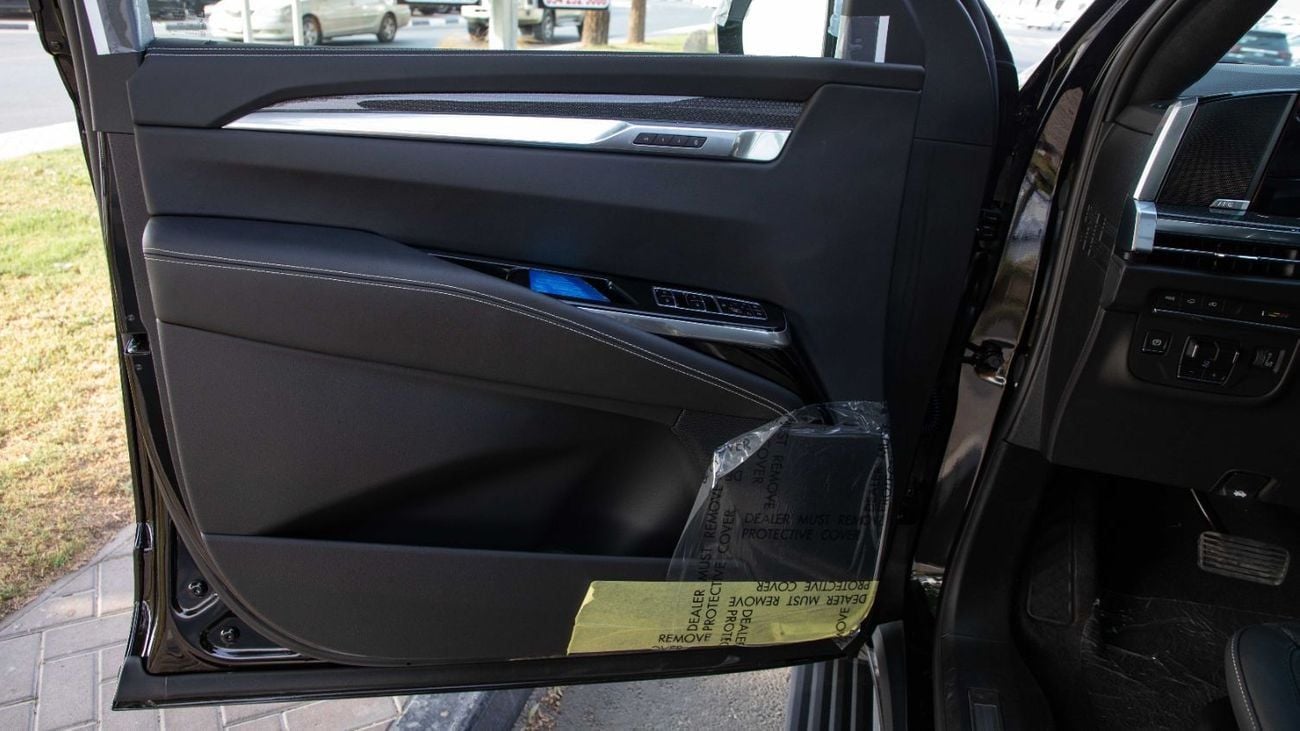 كاديلاك إسكالاد V-Series 6.2L SUPERCHARGED V8 | 2025 | For Export Only