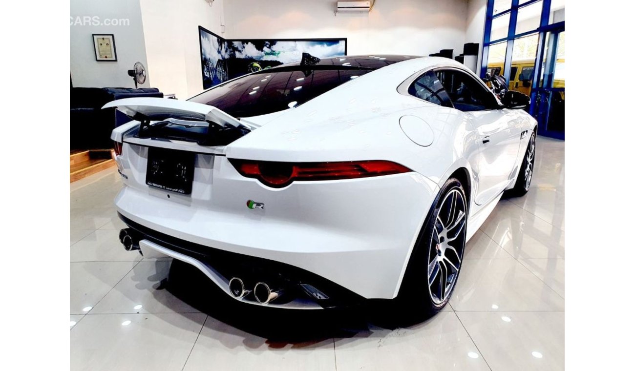 جاغوار F-Type R - 5.0L SC - 2015 - GCC - TWO YEARS EXTENDED WARRANTY FROM AL TAYER