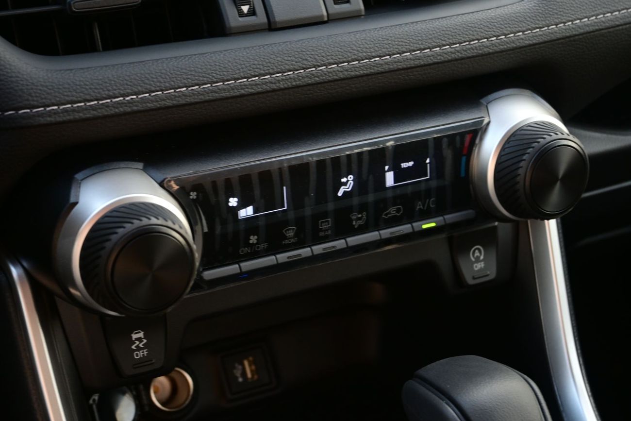 Toyota RAV4 Toyota Rav4 STD 2.0LPetrol 2WD, Model 2025