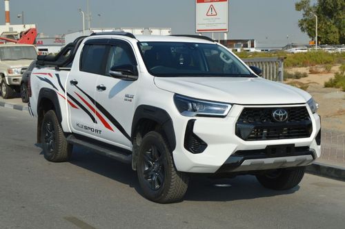 Toyota Hilux SGLX Right Hand Drive Year: 2024 Engine: 2.8L/ V4