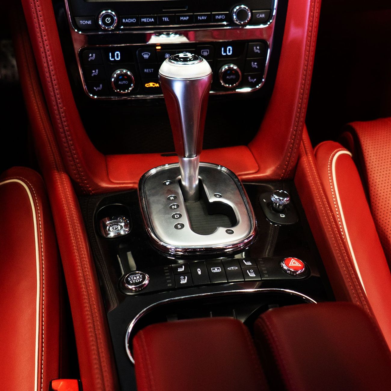 Bentley Flying Spur AED 11,154 pm • 0% Downpayment • Bentley Flying Spur • 1 Year Warranty