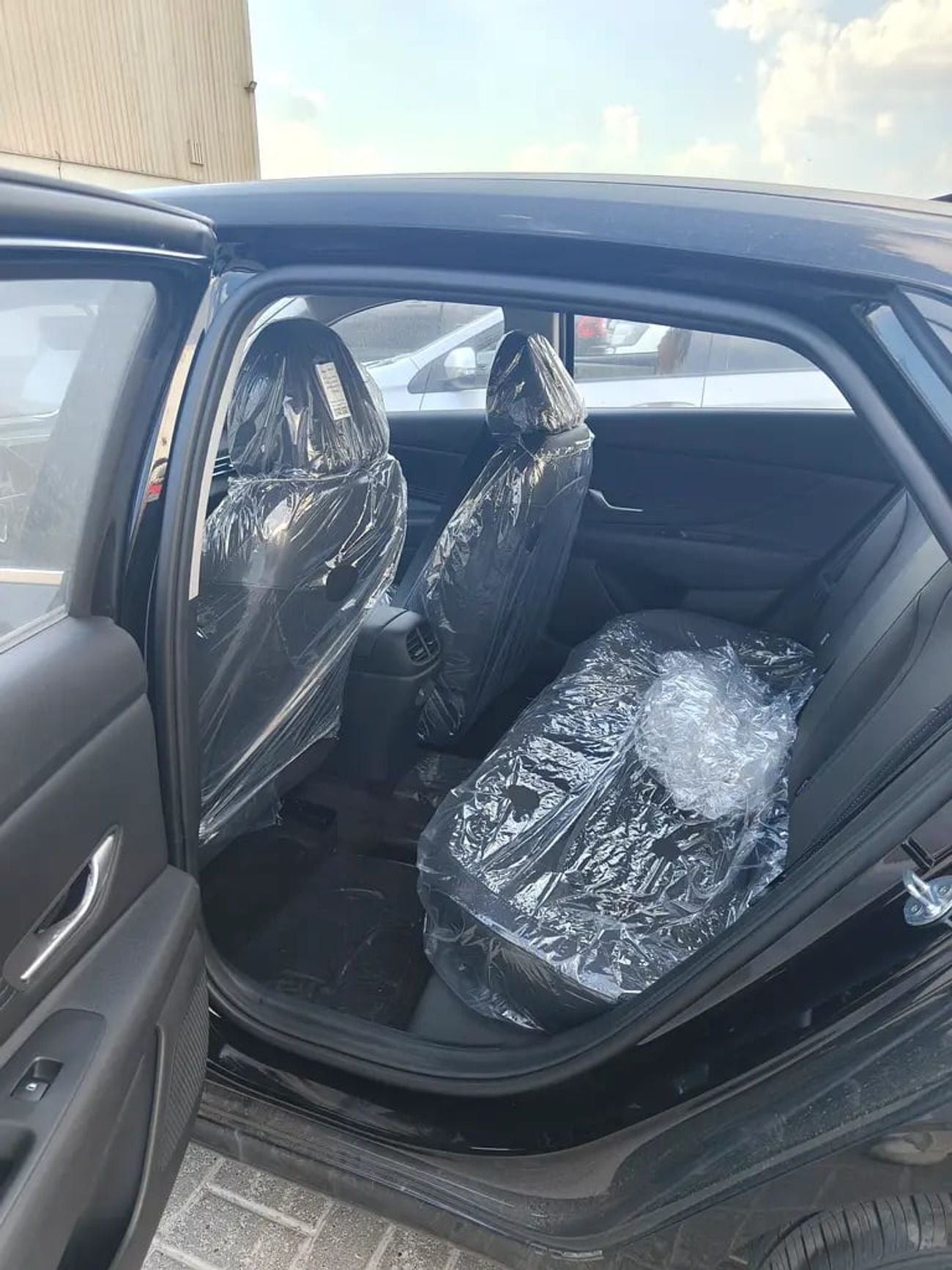 هيونداي إلانترا 1.5L CVT GLX – Smart, Efficient Comfortable Sedan