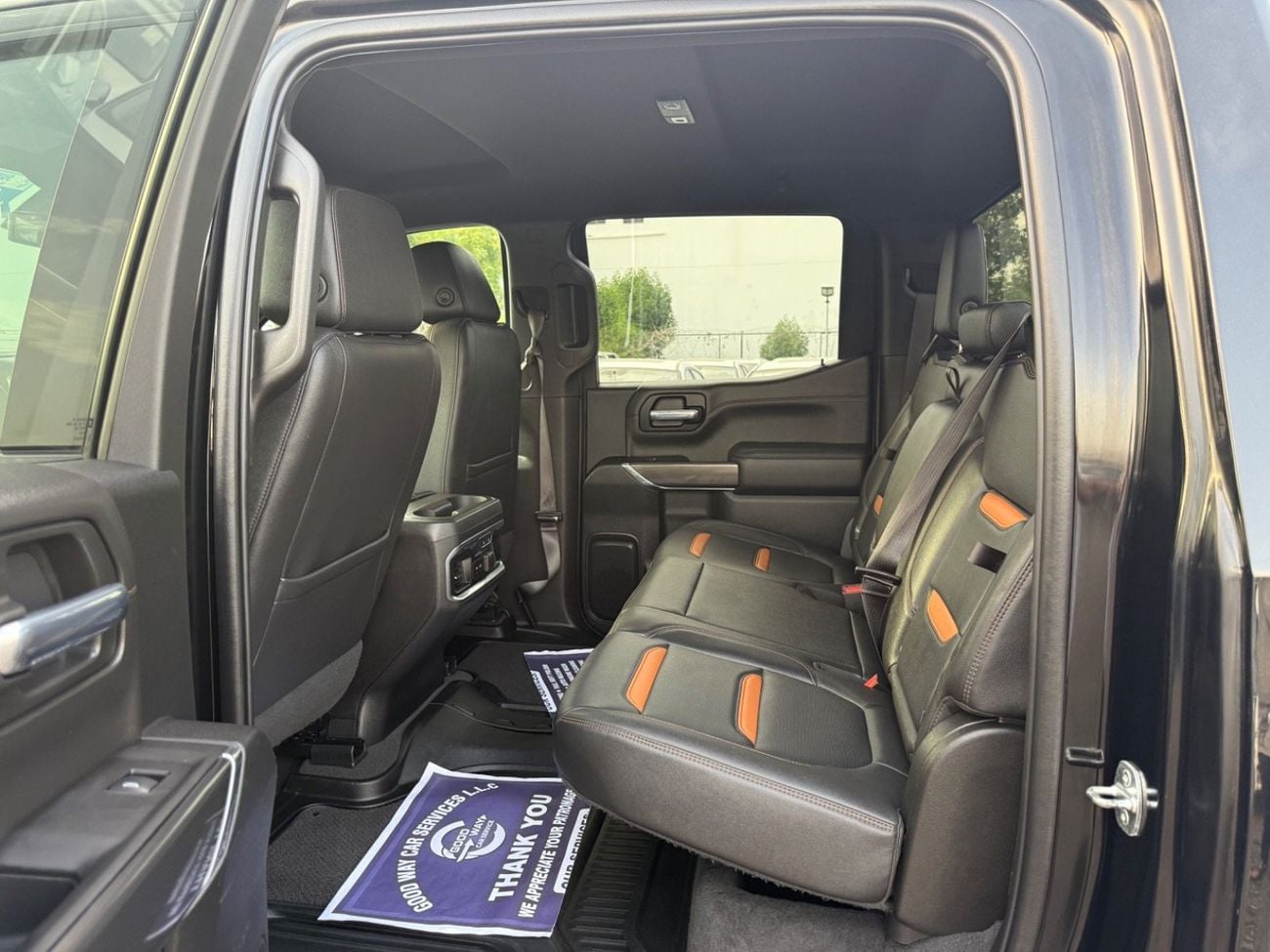 GMC Sierra 5.3L V8 AT4 Regular Cab (AWD) 2021 5.3L V8 AT4 1500 4x4 CANADA SPEC