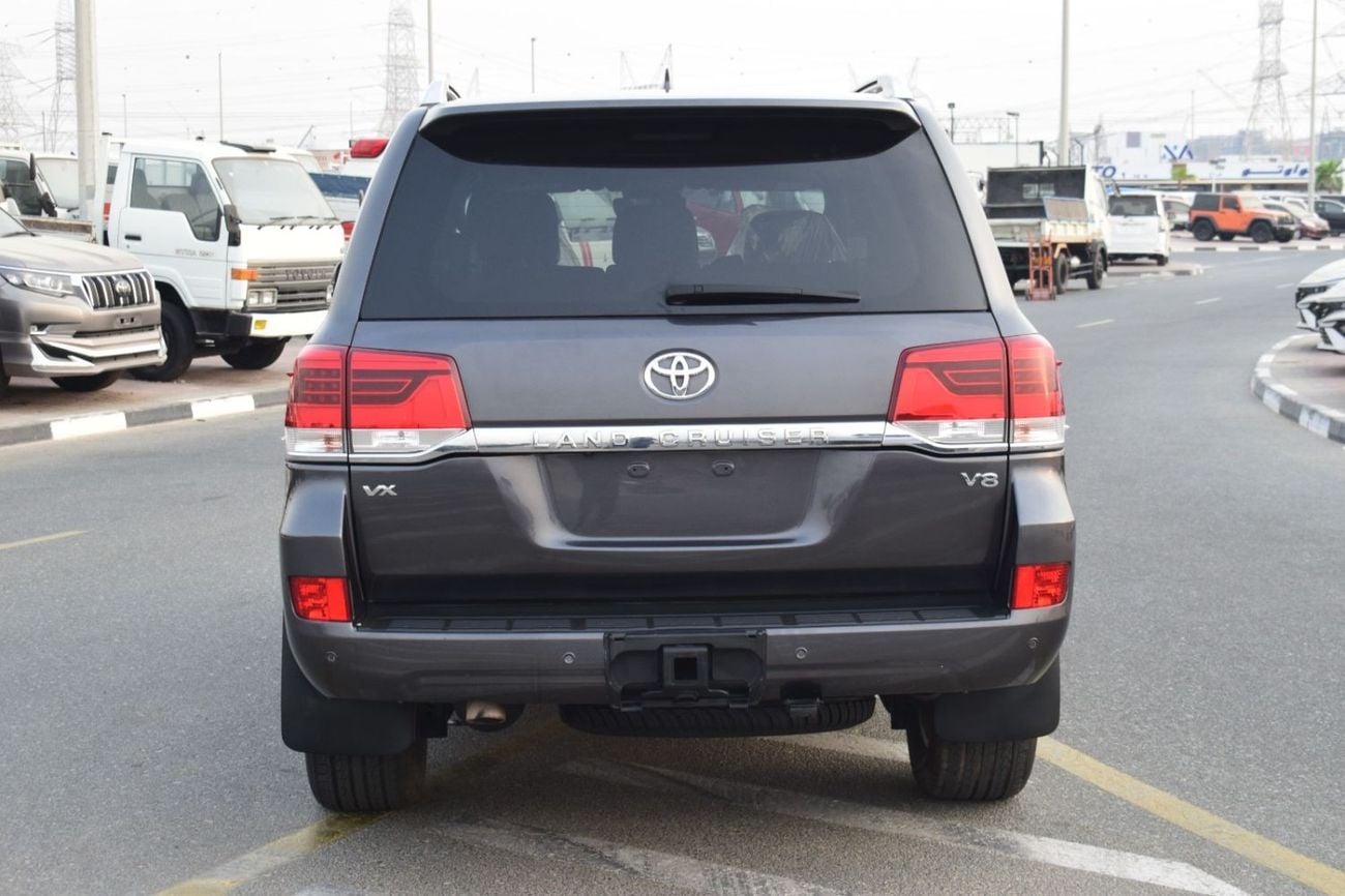 Toyota Land Cruiser 2018 TOYOTA LAND CRUISER  VX V8
