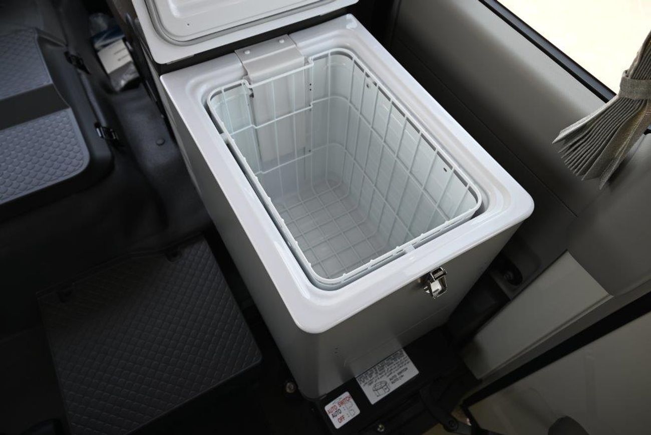 تويوتا كوستر DLX 22 SEATER 4.0L DIESEL MANAUL