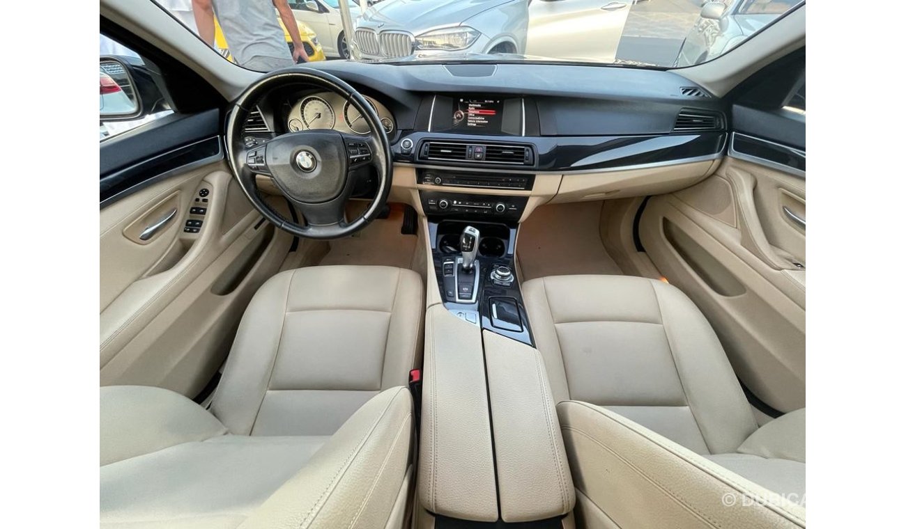 BMW 520i Exclusive BMW 520 Twin Turbo_Gcc_2016_Excellent_Condition _Full option
