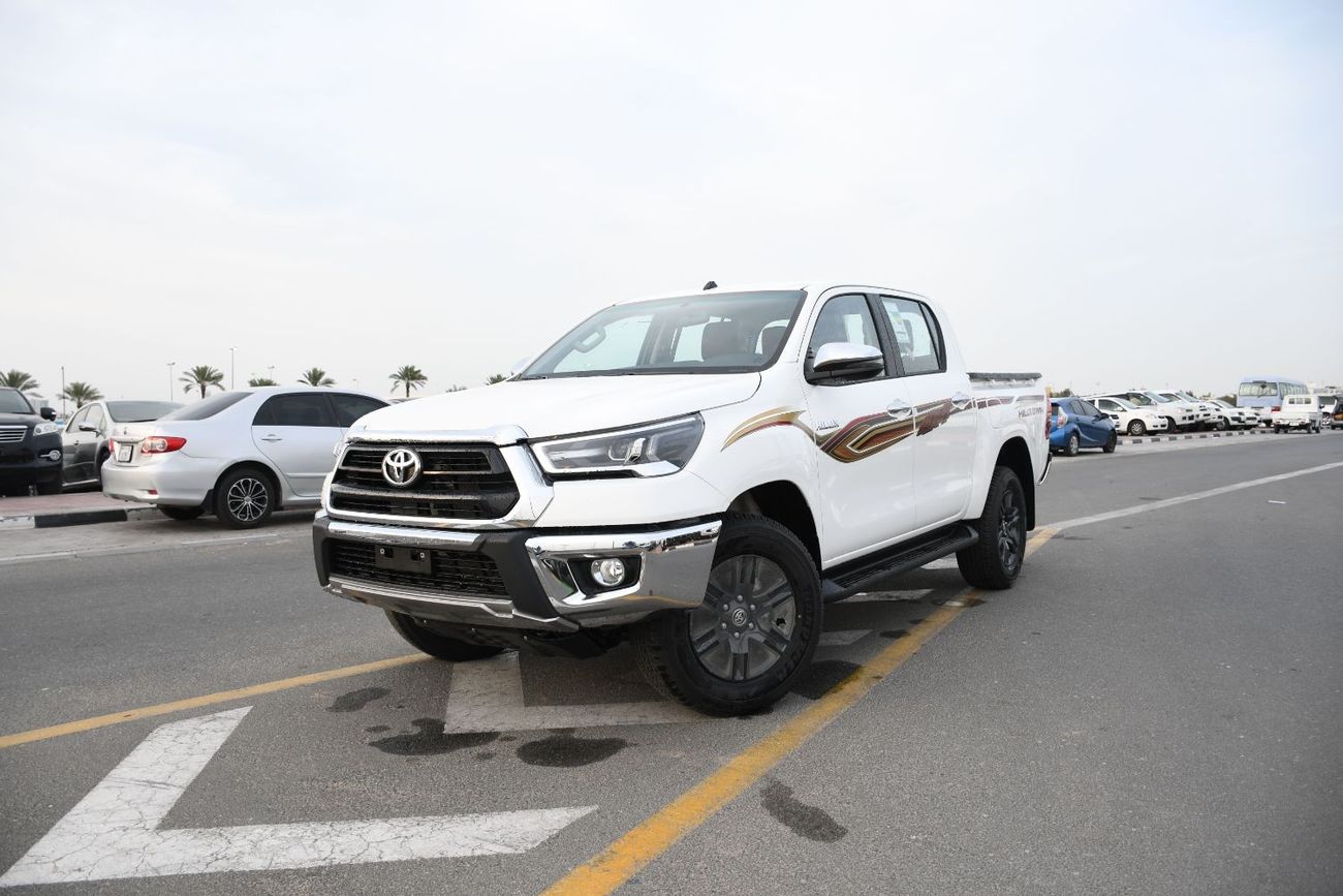Toyota Hilux 2024 Toyota Hilux 2.7L MT 4x4 Full Option