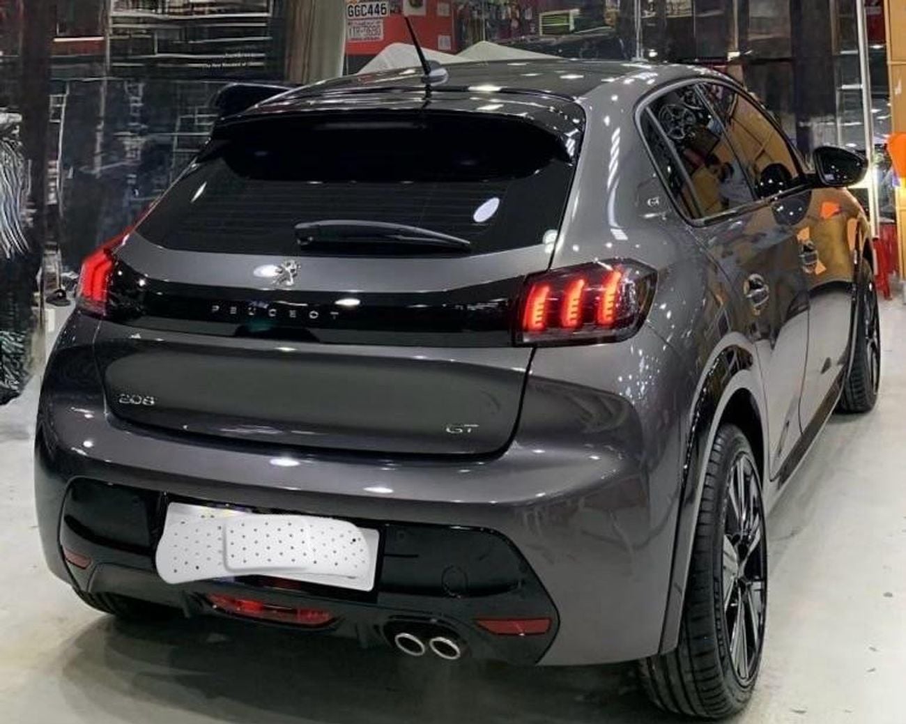 بيجو 208 GT
