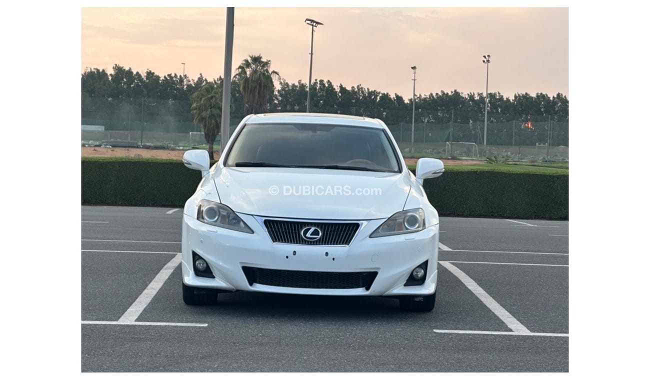 Lexus IS300 MODEL 2013 GCC CAR PERFECT CONDITION INSIDE AND OUTSIDE FULL OPTION SUN ROOF LEATHER SEATS NAVIGATIO