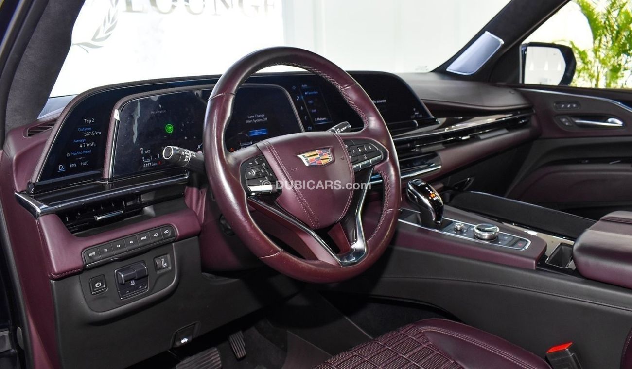 Cadillac Escalade CADILLAC ESCALLADE 600 SPORT PLATINUM 2023 GCC UNDER WARRANTY AND SERVICE CONTRACT