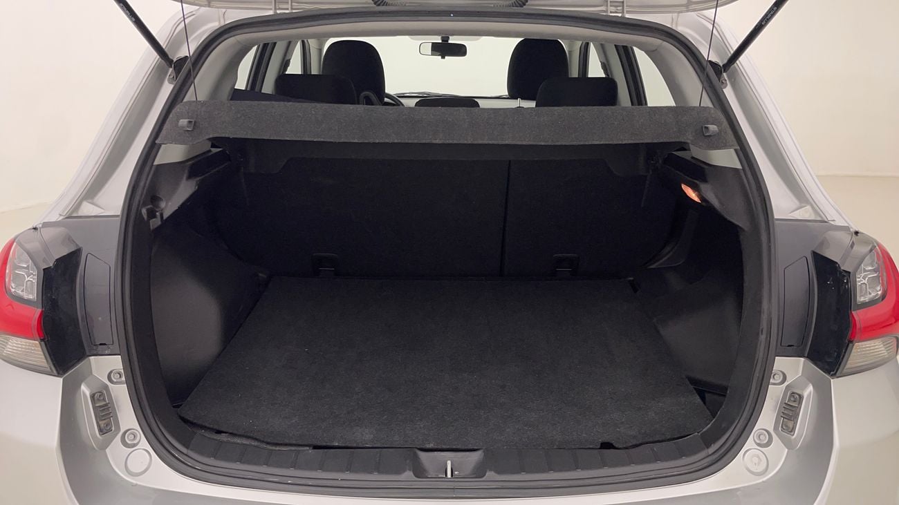 ميتسوبيشي ASX GLX MID 2 | بدون دفعة مقدمة | اختبار القيادة في المنزل