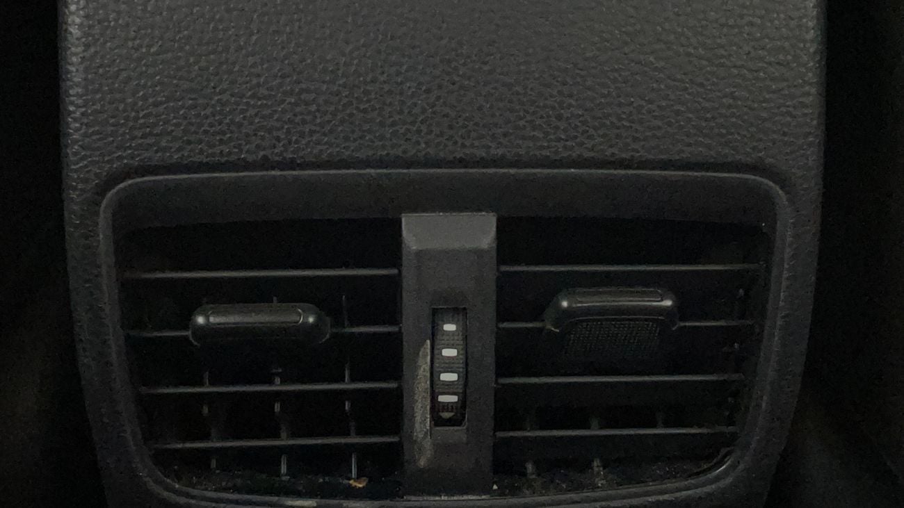 تويوتا كورولا XLI 1.6 | بدون دفعة مقدمة | اختبار القيادة في المنزل