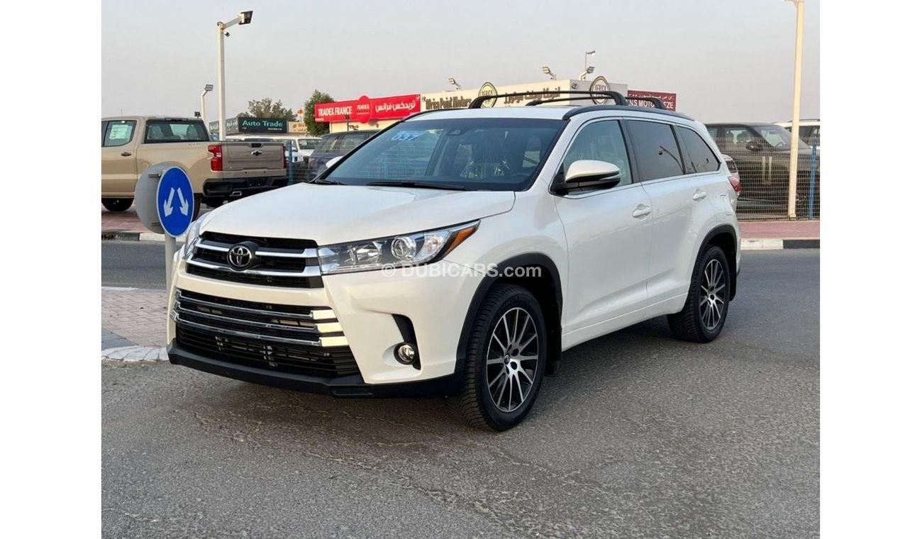 تويوتا هايلاندر 2017 SE EDITION SUNROOF 4x4 CANADA IMPORTED