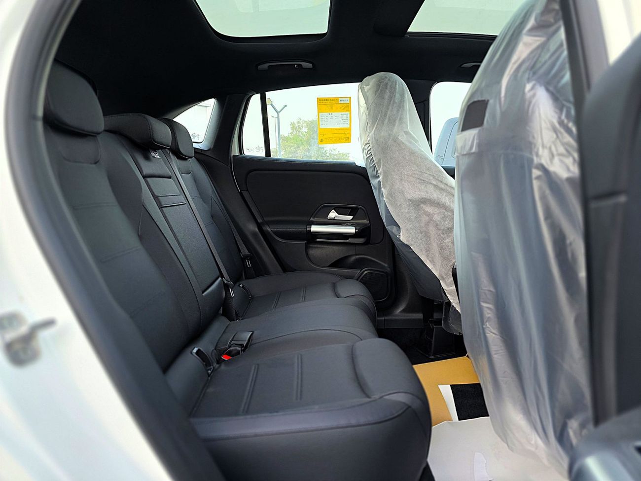 Mercedes-Benz GLA 200 Mercedes GLA200 1.3L Petrol 2025 White color