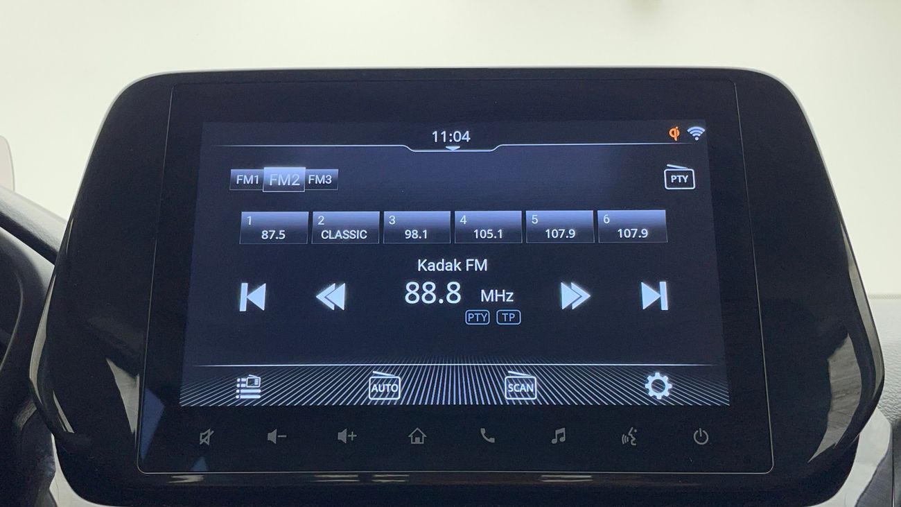 تويوتا أوربان كروزر GLX 1.5 | بدون دفعة مقدمة | اختبار القيادة في المنزل