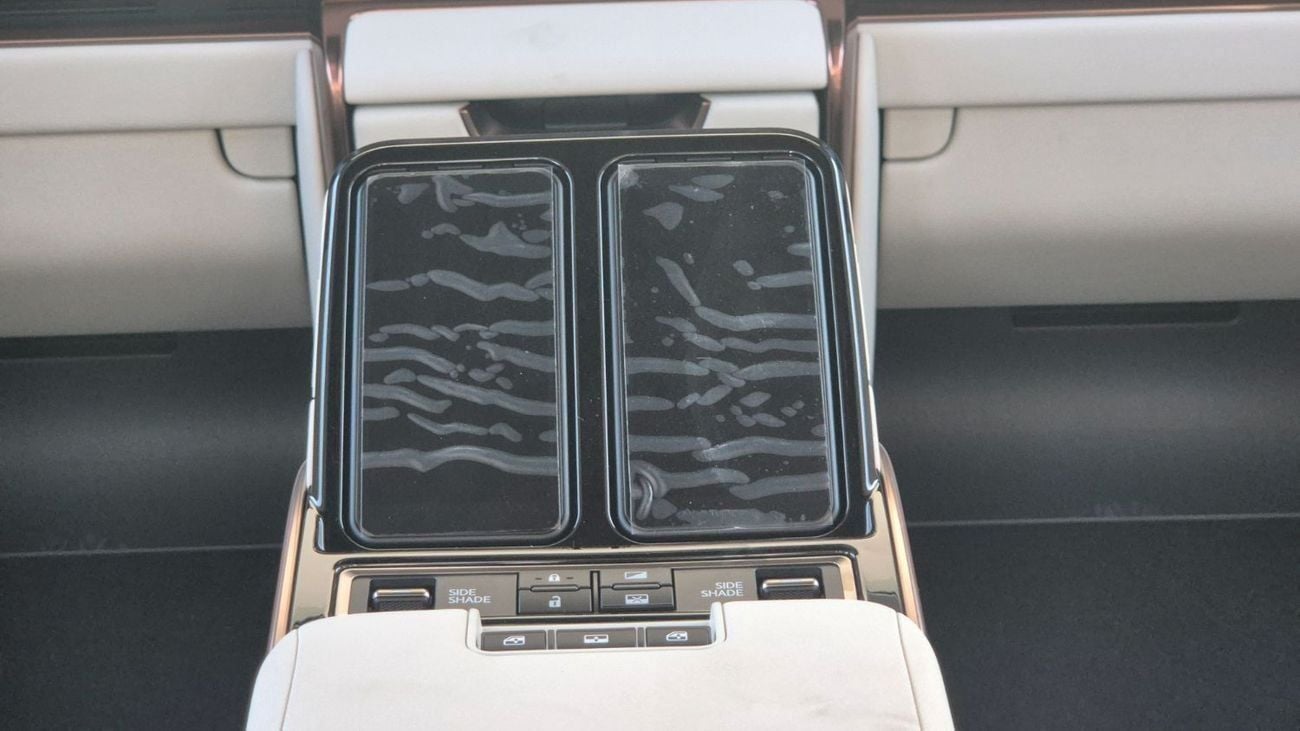 Lexus LM 350h 2025 LM350H 4-Seat VIP 10th digit VIN "S"