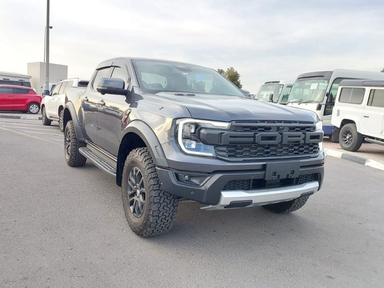 Ford Ranger RAPTOR Double Cabin Pickup 3.0L V6 Twin Turbo Petrol engine 4WD 360° Camera Automatic Gear 5 Seats 4