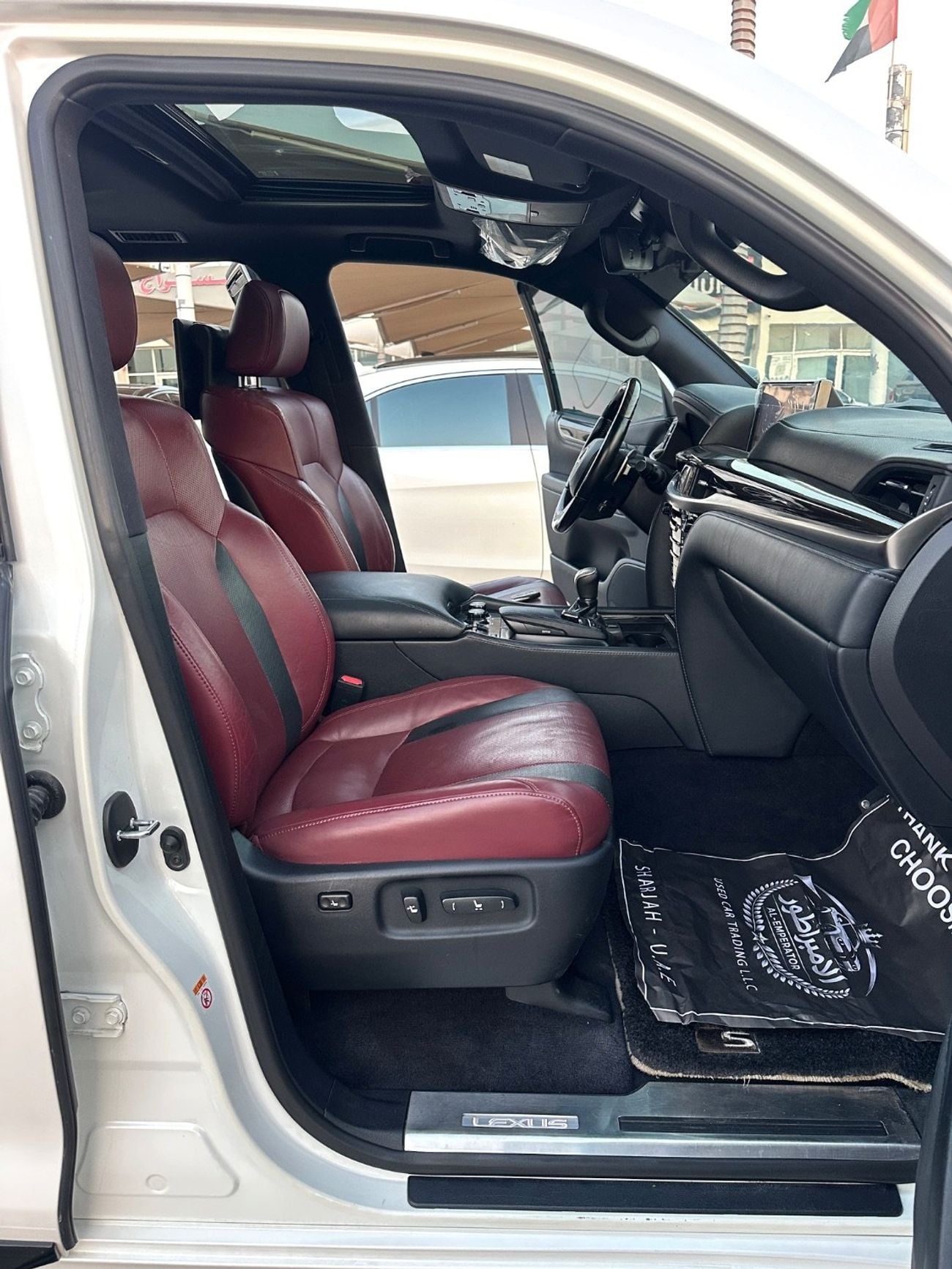 Lexus LX 570 
