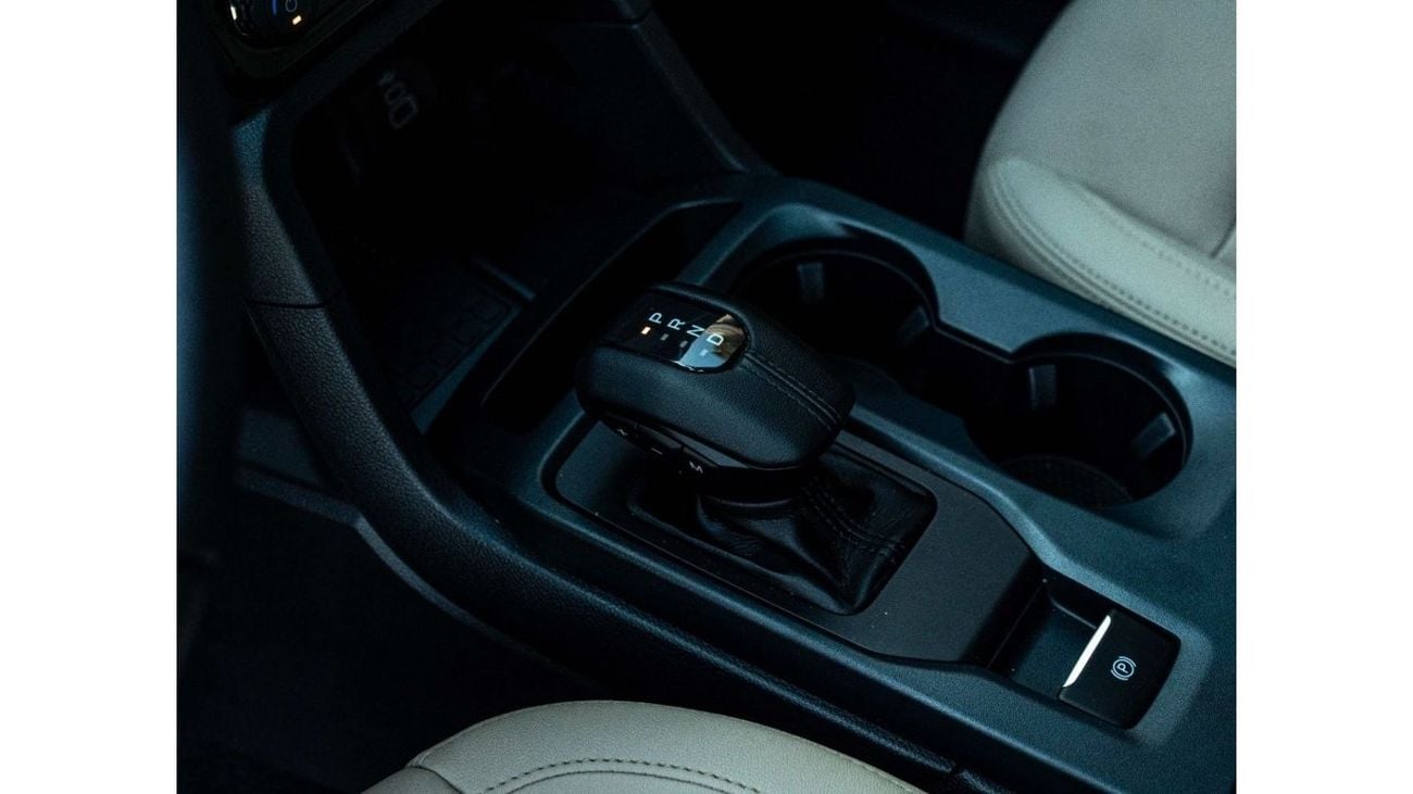 Ford Everest AED 2,359 PM • EVEREST XLT • LOW KMS • OFFICIAL FORD WARRANTY + SERVICE PLAN UNTIL 5-YEARS OR 100K K