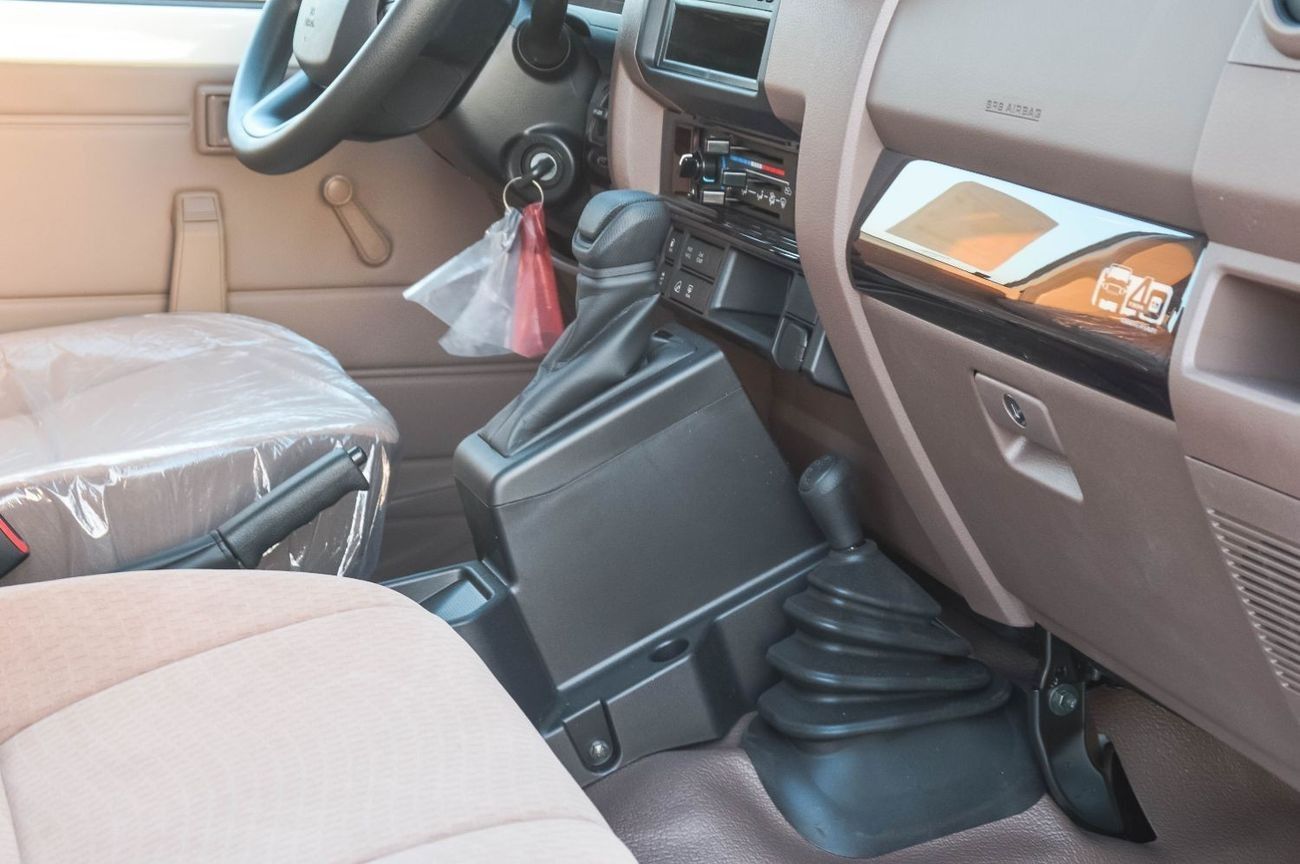 Toyota Land Cruiser 70 TOYOTA LAND CRUISER 78 2.8L AT 3 DOOR 4WD SUV 2025