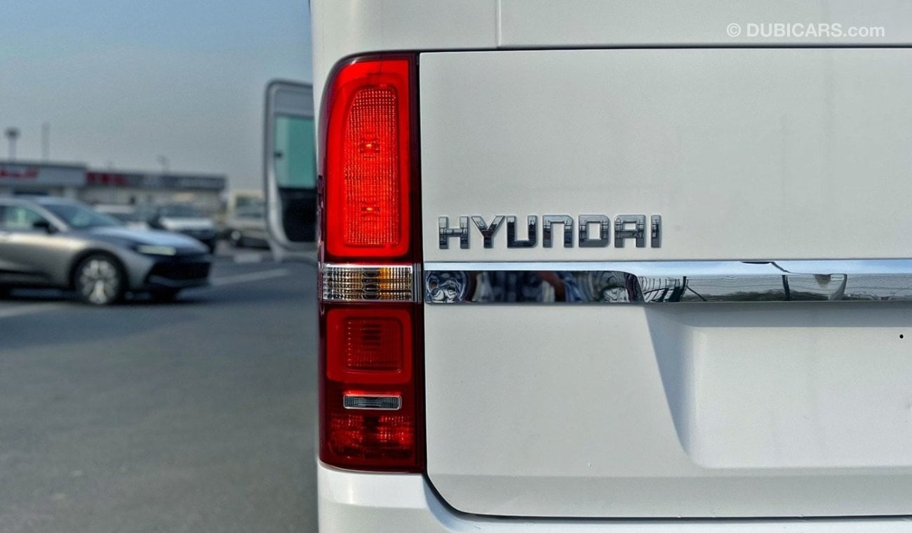 Hyundai County Hyundai County 4.2L diesel 22seter 2023