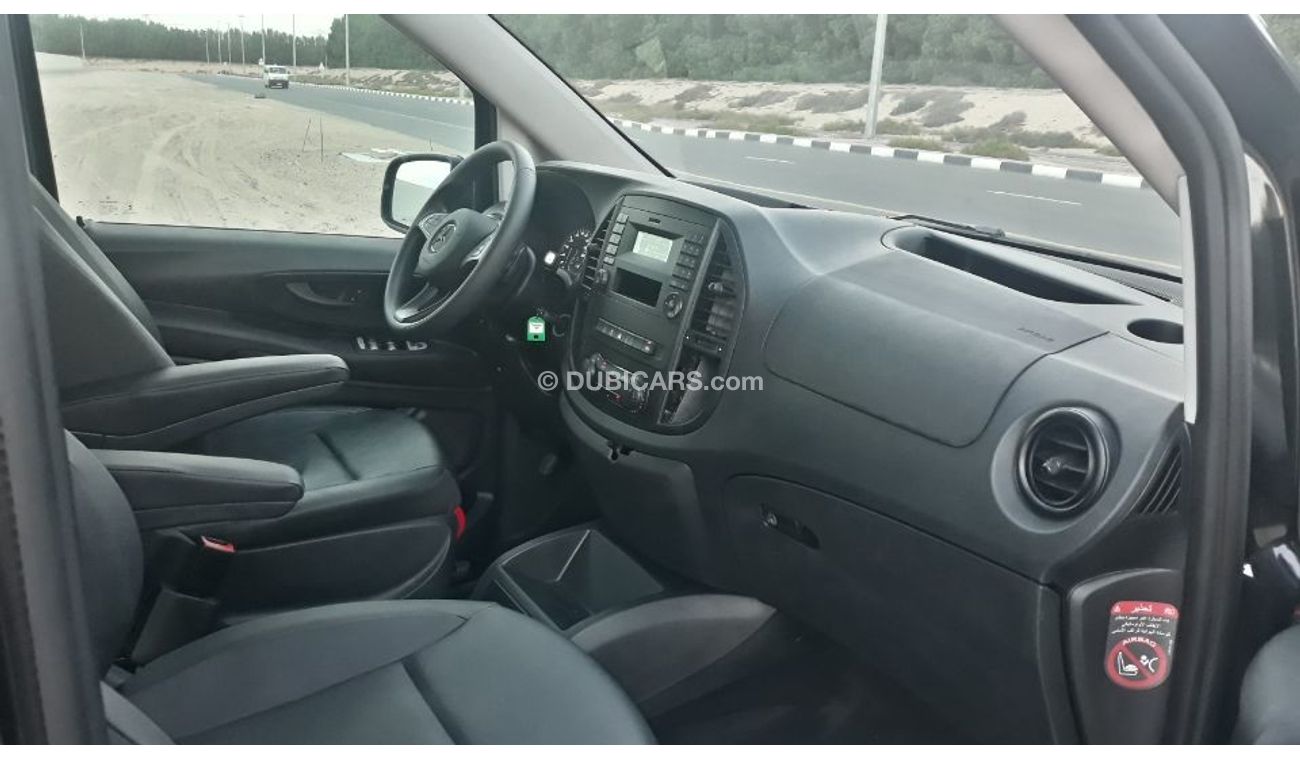 Mercedes-Benz Vito 2017 Gulf specs Low mileage Diesel van