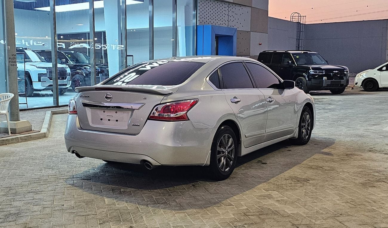 Nissan Altima S 2.5L