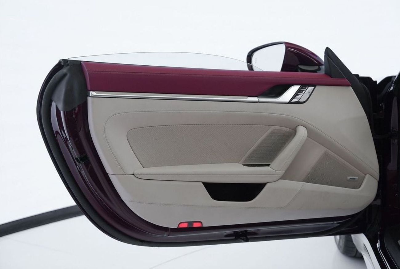 Porsche 911 Targa 4S Heritage 3.0L Targa