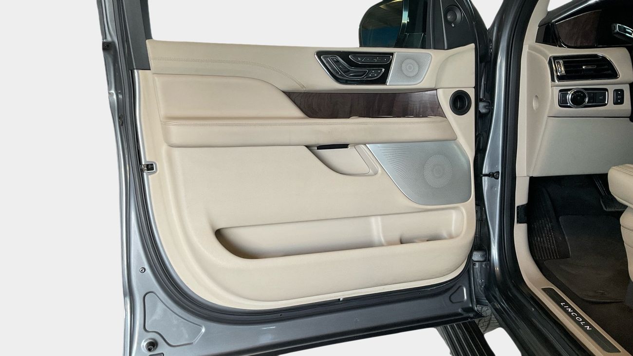 لينكولن نافيجاتور Reserve | upto AED 20,000 Ramadan Discount | شامل الضمان | 0 ﺪﻔﻋﺓ ﺃﻮﻟﻯ