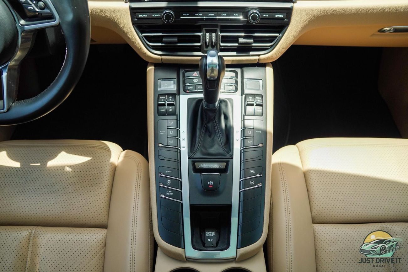 بورش ماكان Std 2.0L (252 HP)