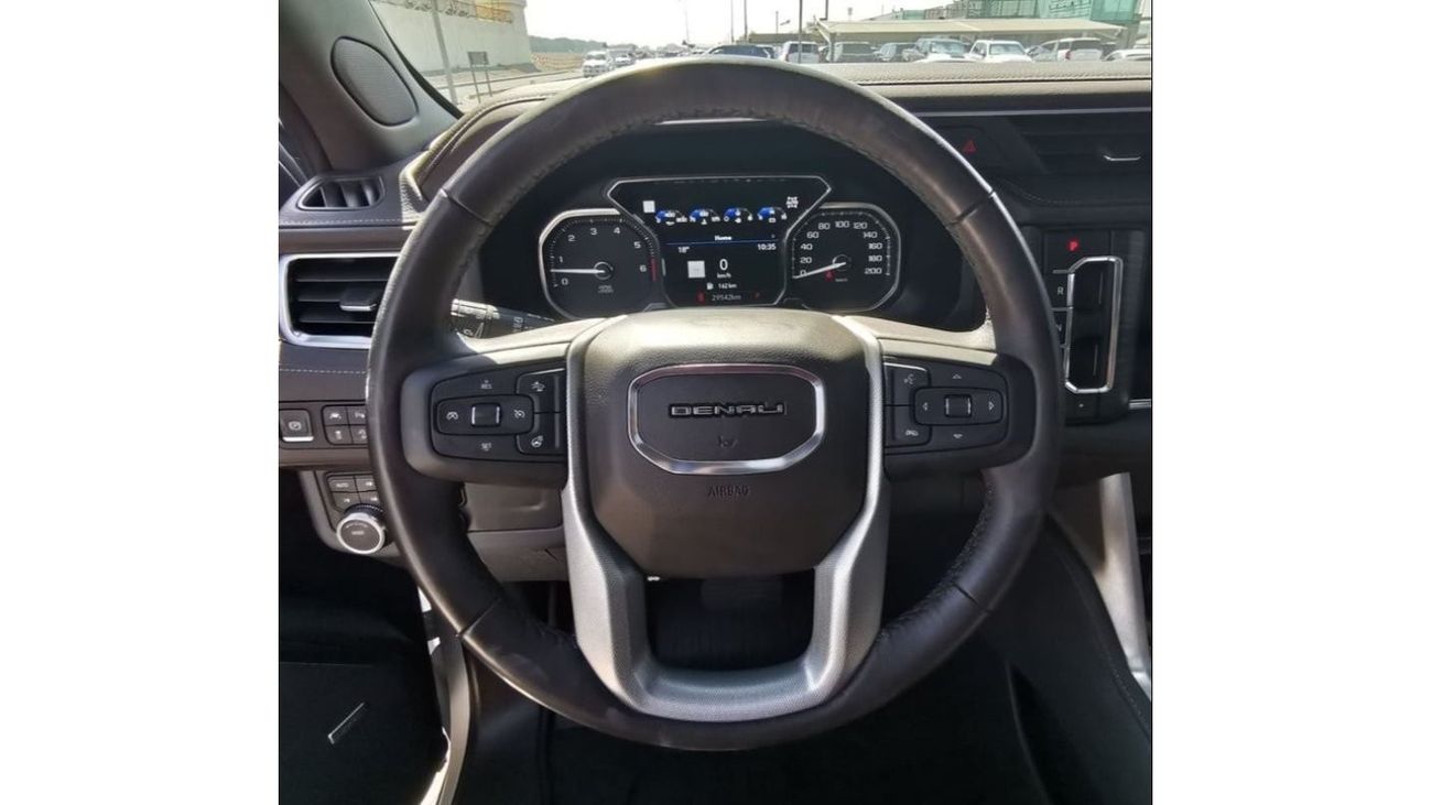 GMC Yukon GMC Denali - 2021 - White