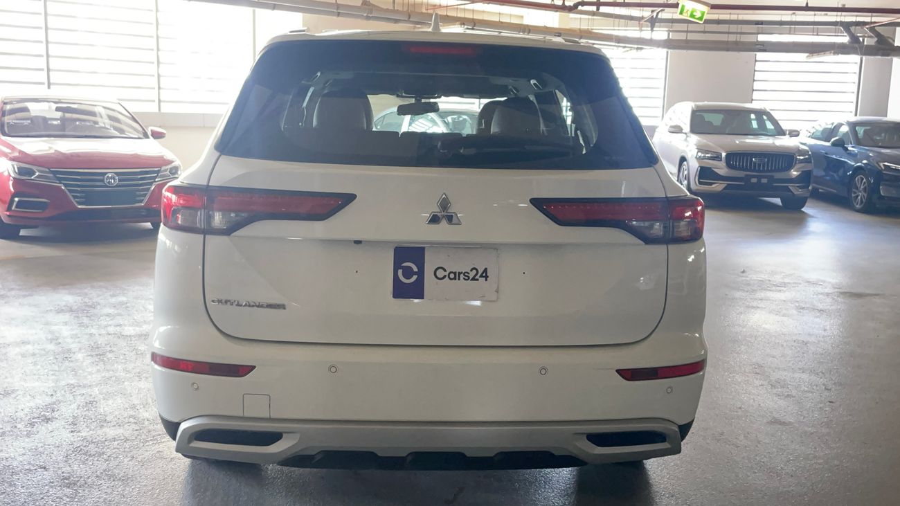 ميتسوبيشي آوتلاندر 2024 GLX HIGHLINE SYNTHETIC LEATHER 4WD | AED 1244/Month | 0 DP | 30 Day Return | Warranty