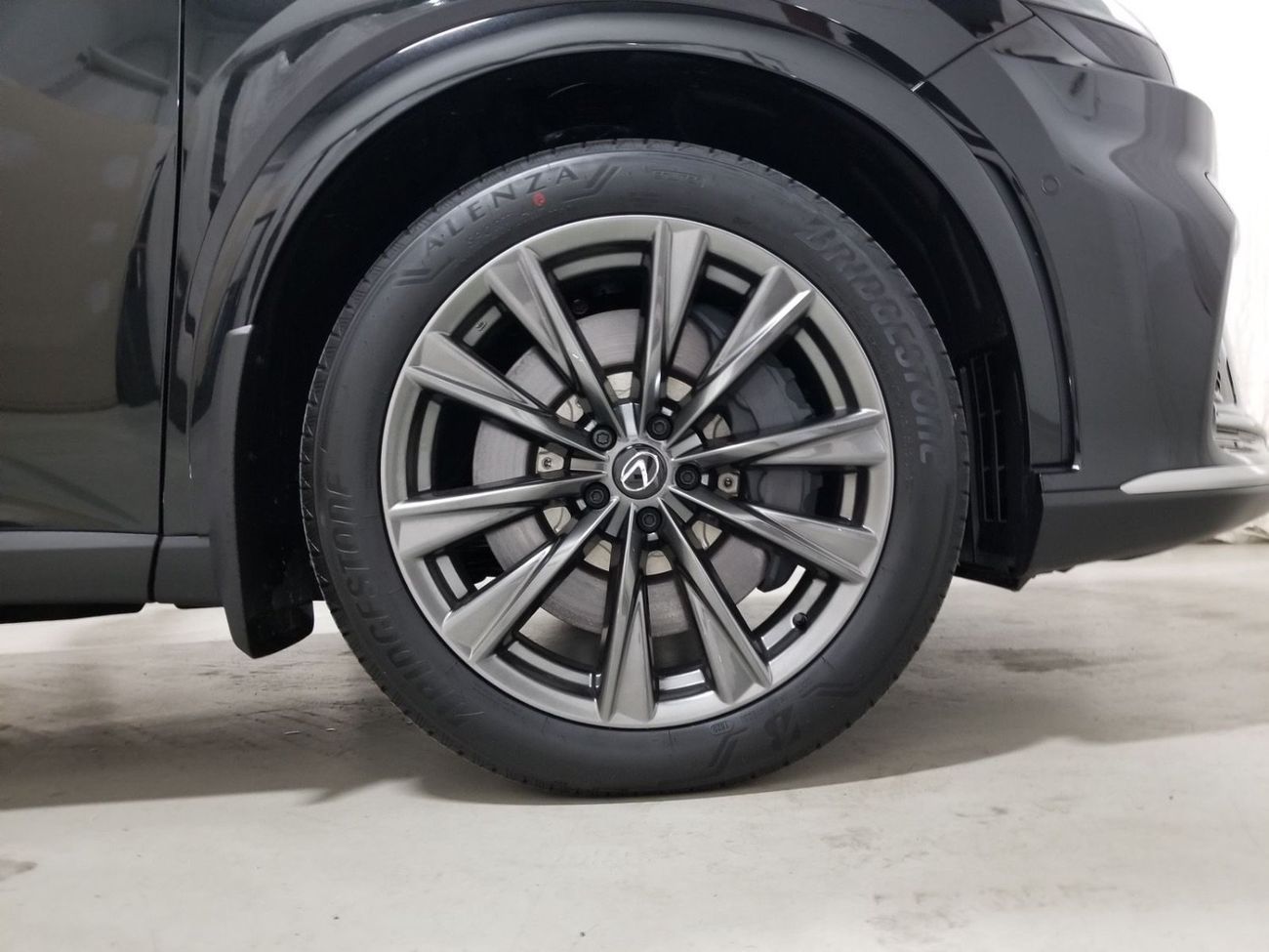 لكزس RX 350 F sport 3