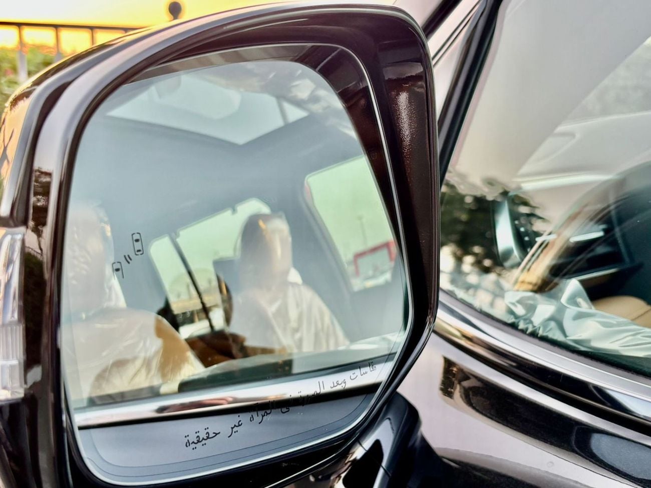 لكزس LX 700h SIGNATURE