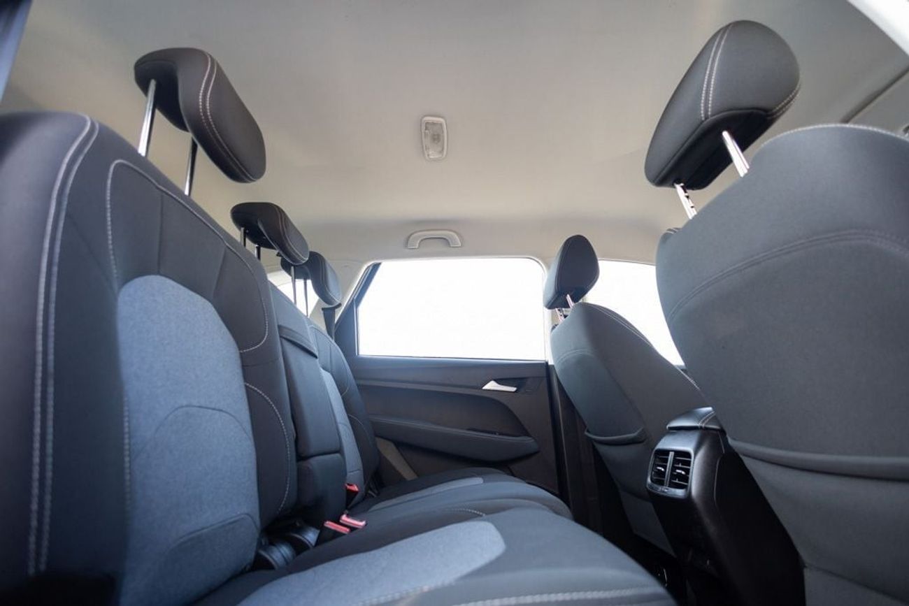 Chevrolet Captiva LS 1.5L (149 HP) (7 Seater)