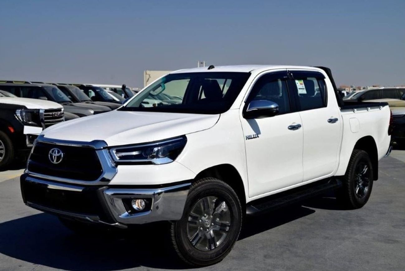 Toyota Hilux Double Cab Pickup Limited 2.7L Petrol 4X4 Automatic
