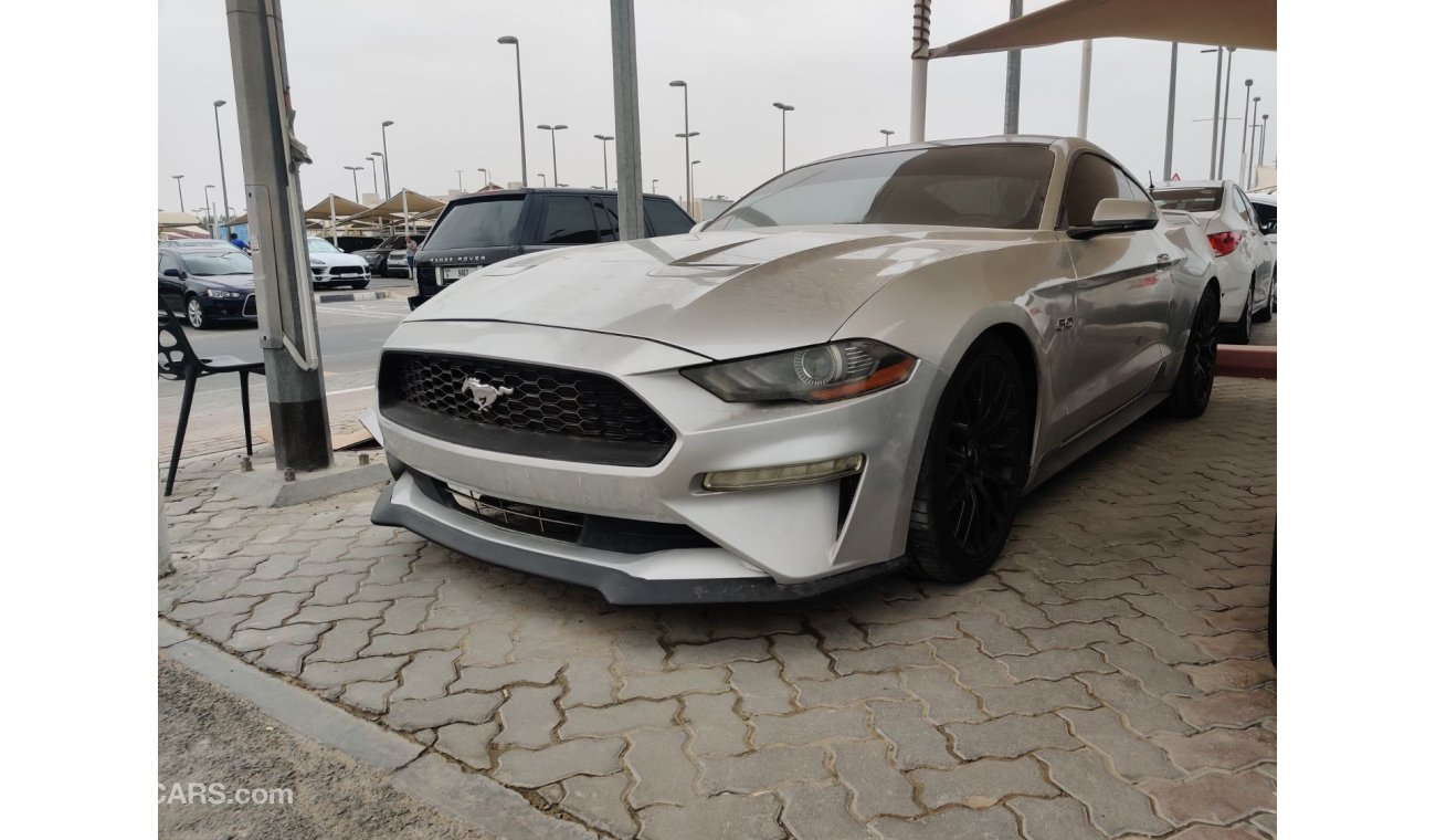 Ford Mustang GT