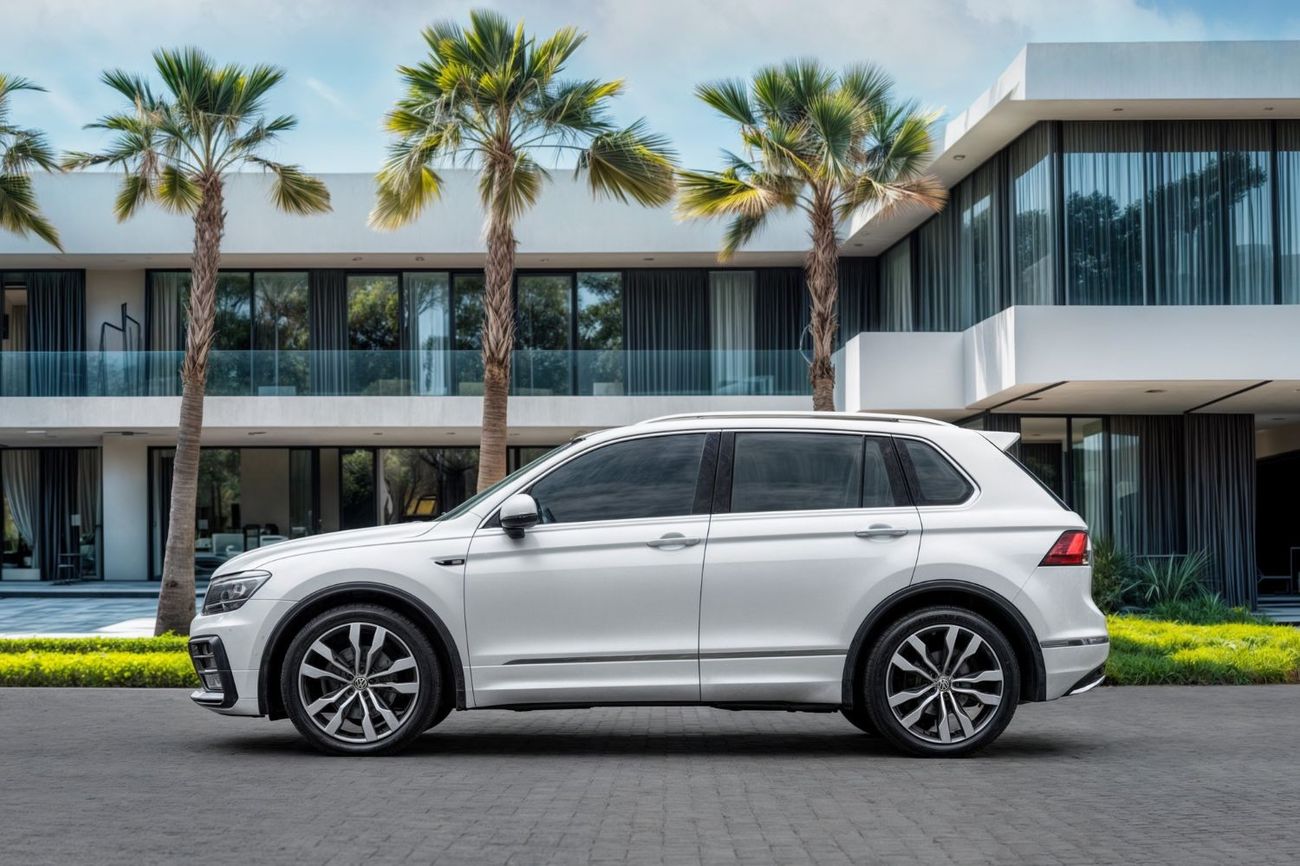 Volkswagen Tiguan R LINE | 1,662 P.M (4 Years)⁣ | 0% Downpayment | Well Maintained!