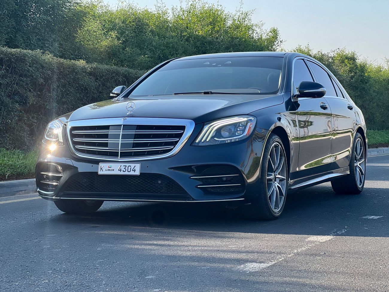 مرسيدس بنز S 560