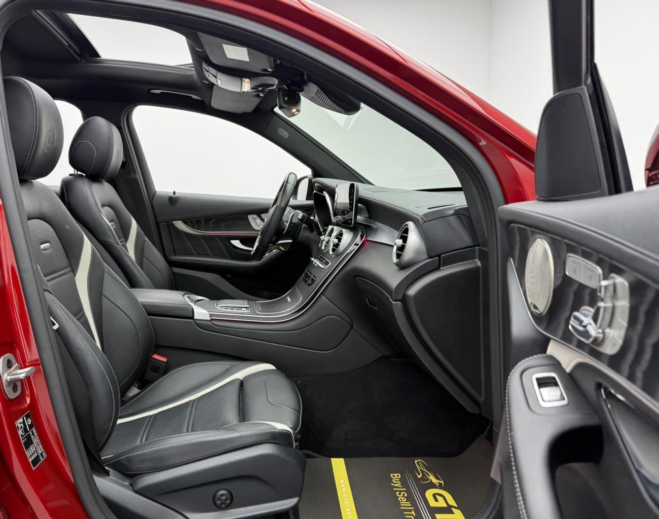 Mercedes-Benz GLC 63 S AMG 4MATIC+ 4.0L 2021 Mercedes-AMG GLC 63 S ,Warranty ,Service History ,Japanese Spec