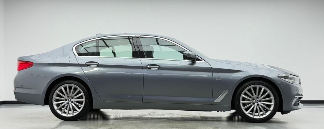 بي أم دبليو 530i Luxury M Sport Package 2.0L 2017 BWM 530i Luxury Line, Full BMW Service History, Very Low Km, Excell