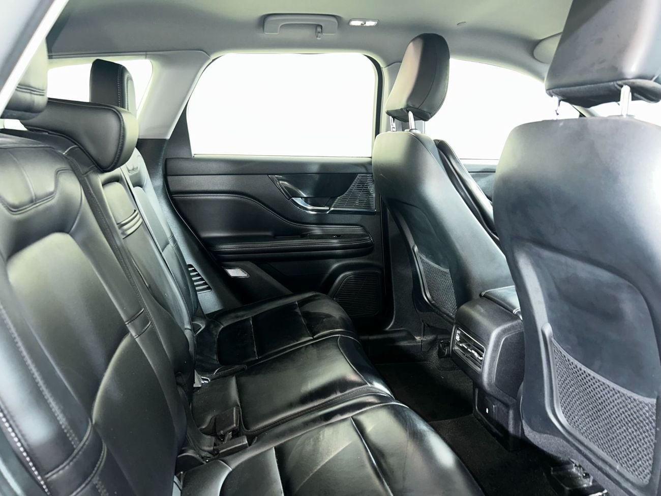 Lincoln Corsair RESERVE COR122 / AL TAYER MOTORS / AL QOUZ SHOWROOM