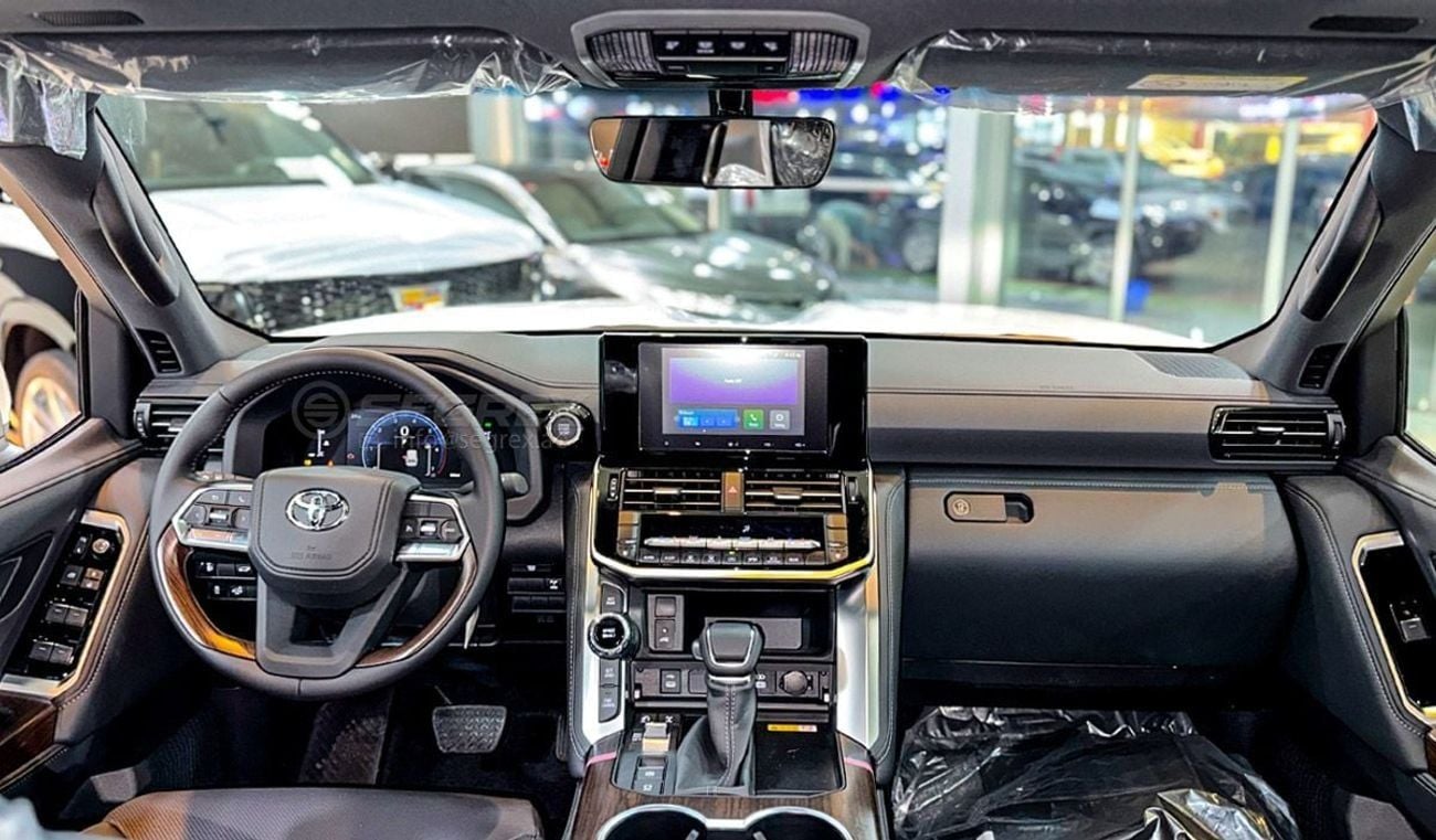 تويوتا لاند كروزر 2026 Model Toyota Land Cruiser (LC300) GXR, 4.0L Petrol 4WD 6A/T