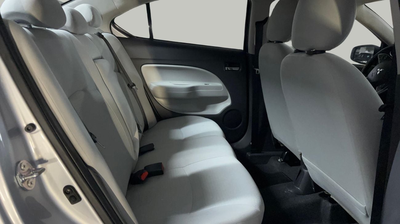 ميتسوبيشي اتراج GLX HIGHLINE كارس24 هي سوق ضخم للسيارات المستعملة موثوق ومضمون ٪كارس24 هي سوق ضخم للسيارات المستعملة موثوق ومضمون