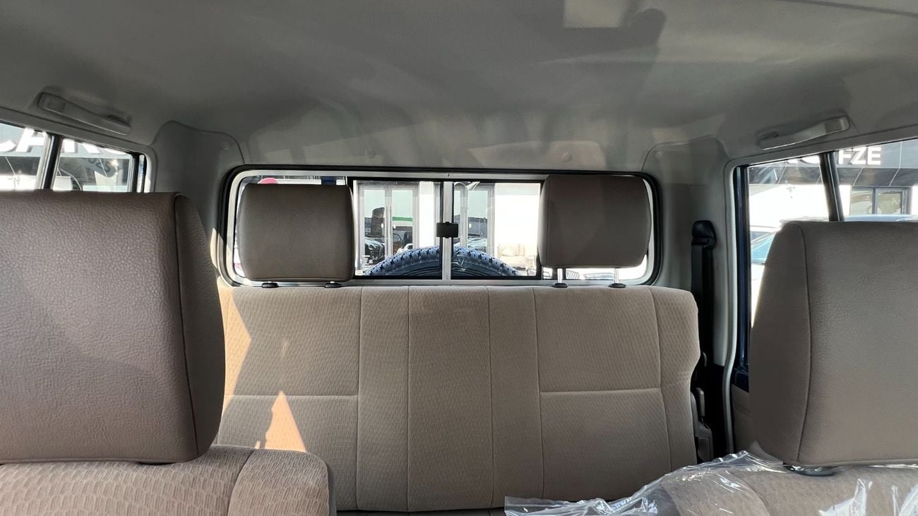 تويوتا لاند كروزر بيك آب 4.0L Double Cab