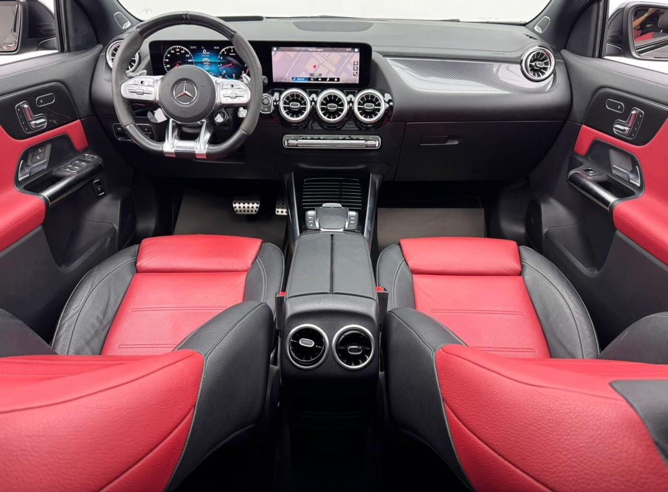 مرسيدس بنز GLA 45 S AMG 2022 Mercedes Benz GLA 45S AMG, 2026 Mercedes Warranty, Full Mercedes Service History, Low Km, GCC