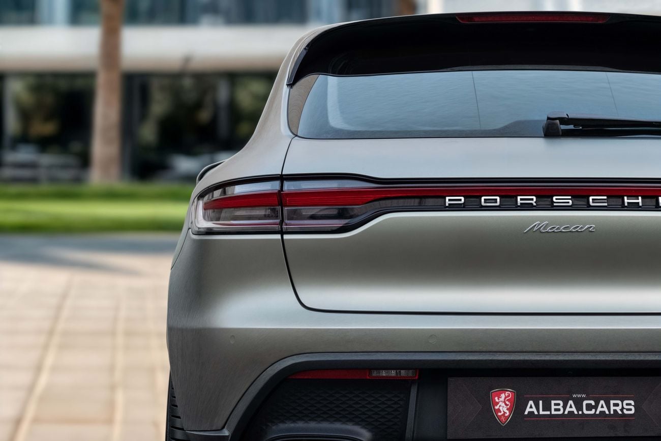 Porsche Macan STANDARD | 4,505 P.M | 0% Downpayment | Excellent Condition!