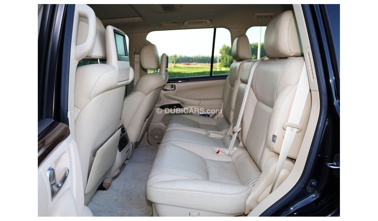 Lexus LX 570 FULL OPTION | V8 5.7L | 7-SEATER | EXCELLENT CONDITION | GCC SPECS